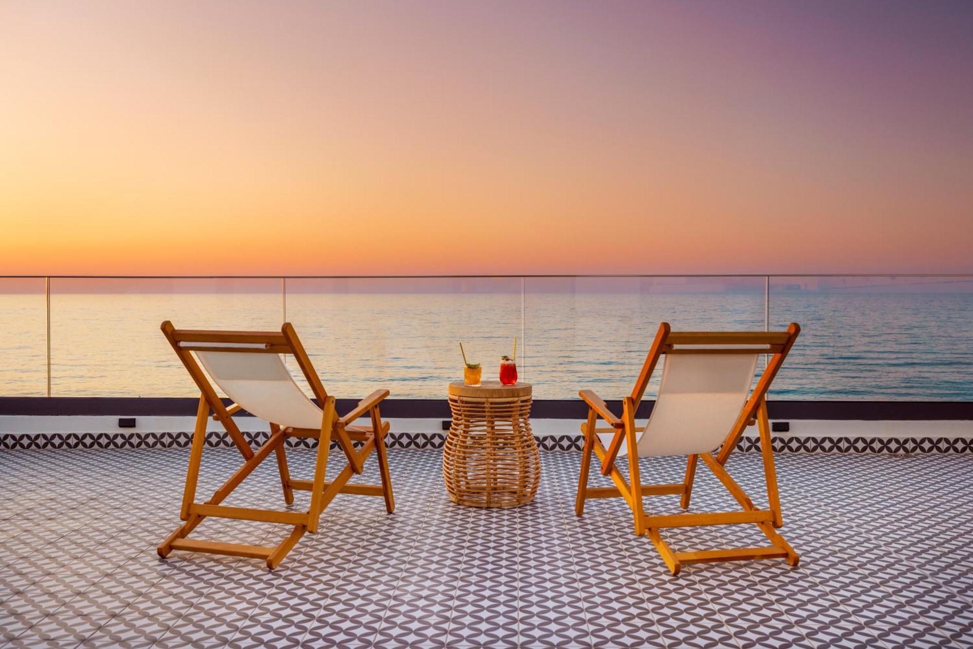 ريثيمنو Calla Luxury Seafront Suites المظهر الخارجي الصورة