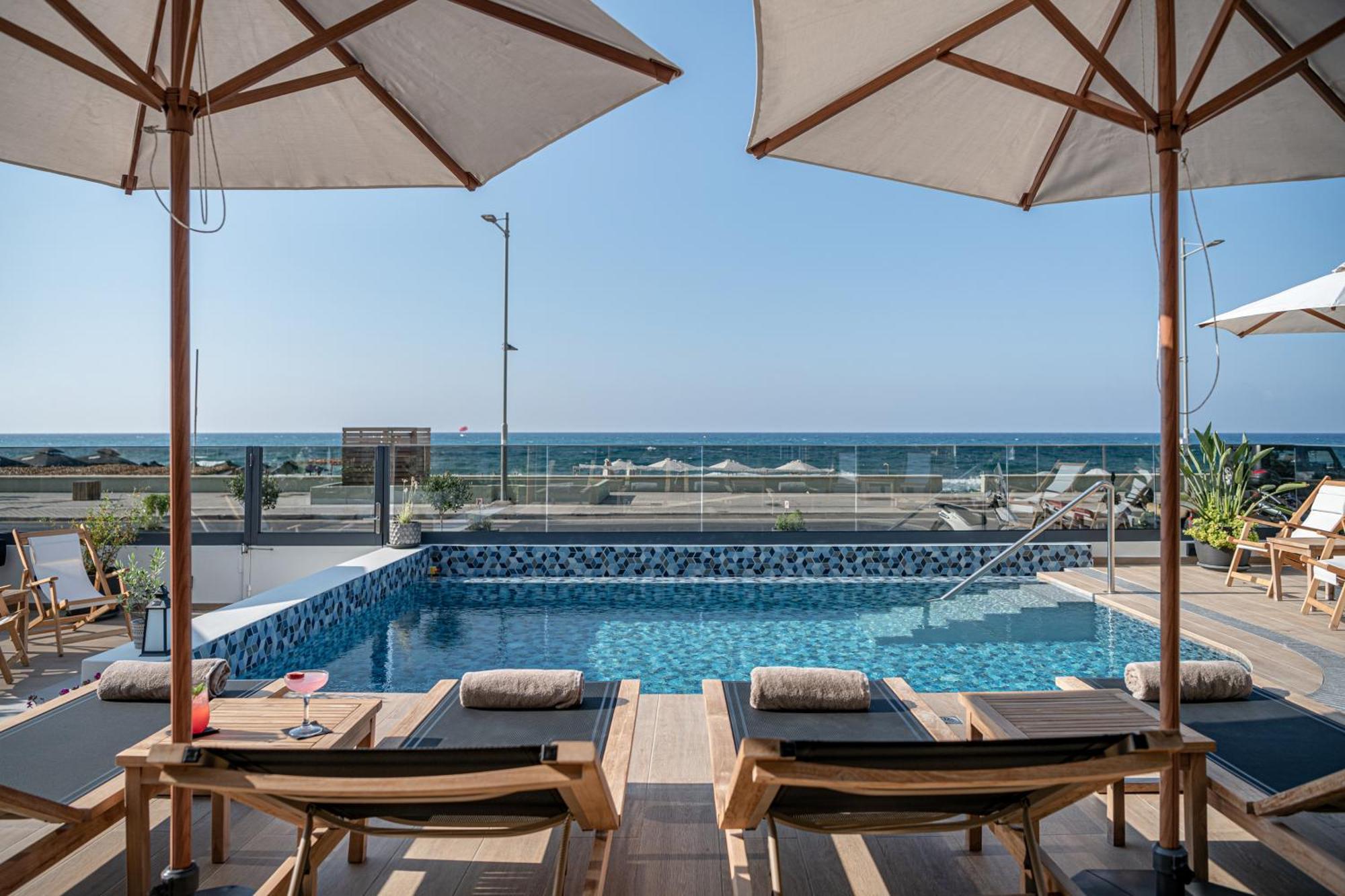 ريثيمنو Calla Luxury Seafront Suites المظهر الخارجي الصورة