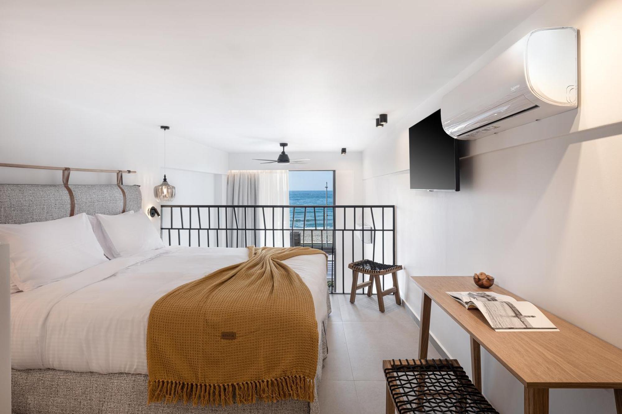 ريثيمنو Calla Luxury Seafront Suites المظهر الخارجي الصورة