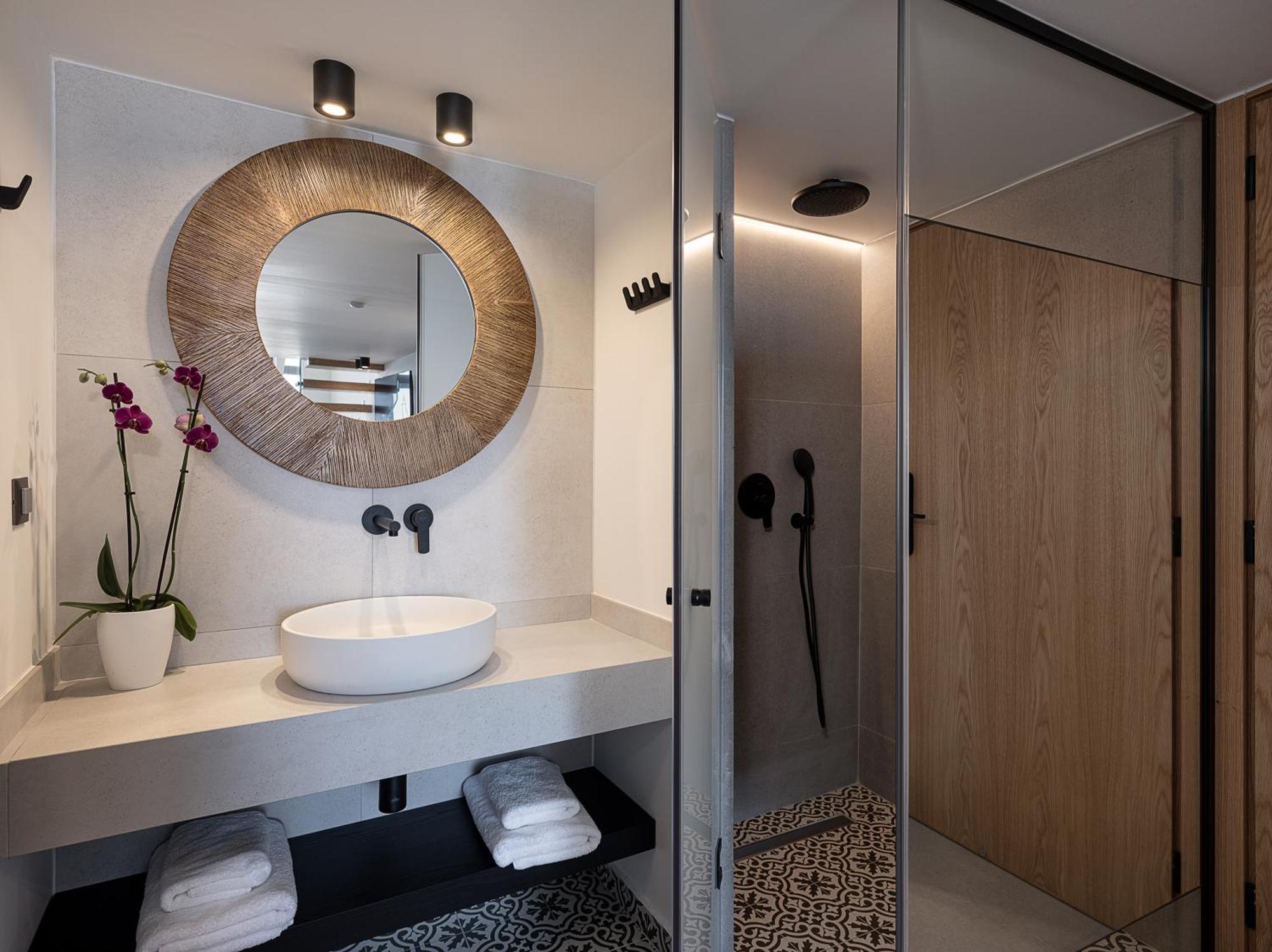 ريثيمنو Calla Luxury Seafront Suites المظهر الخارجي الصورة