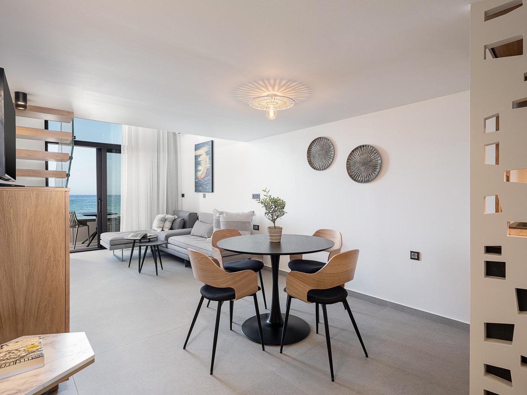 ريثيمنو Calla Luxury Seafront Suites المظهر الخارجي الصورة