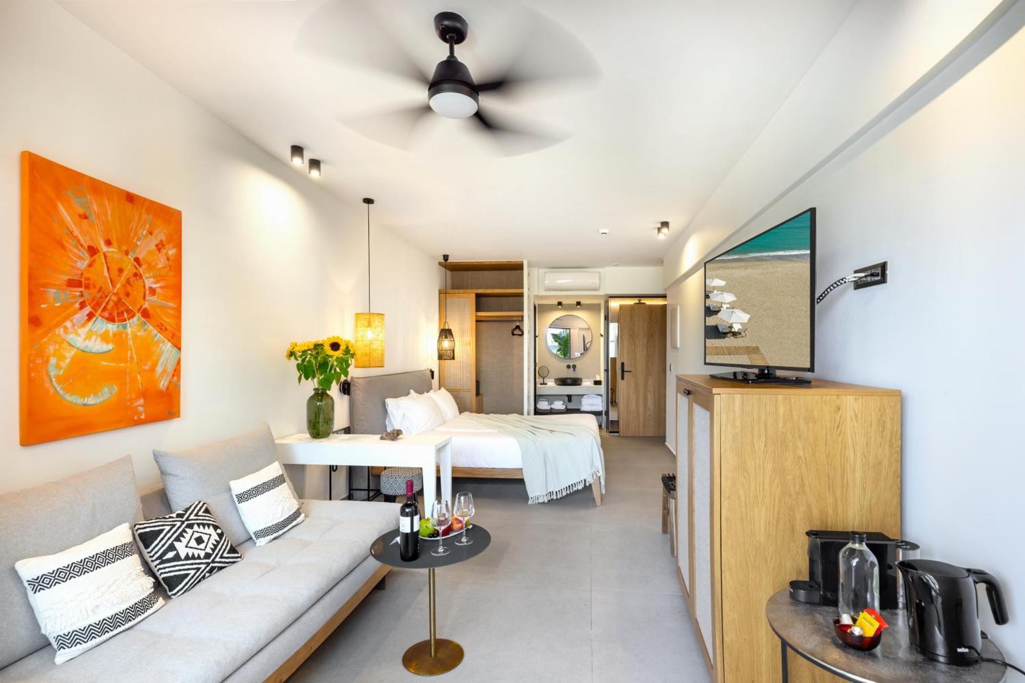 ريثيمنو Calla Luxury Seafront Suites المظهر الخارجي الصورة