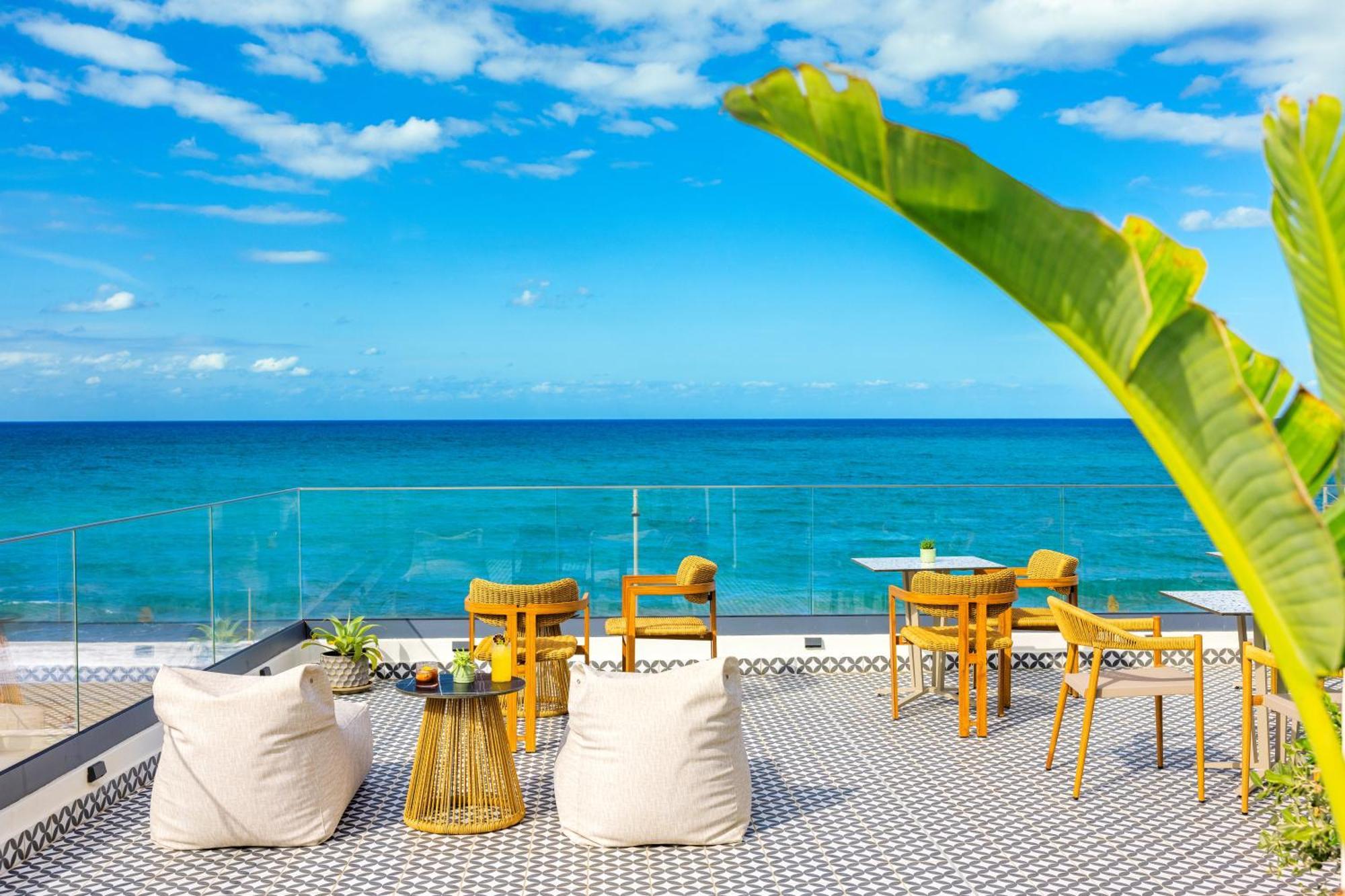 ريثيمنو Calla Luxury Seafront Suites المظهر الخارجي الصورة